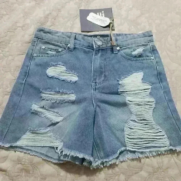 Indigo Rein Super High Rise Short - Picture 1 of 4